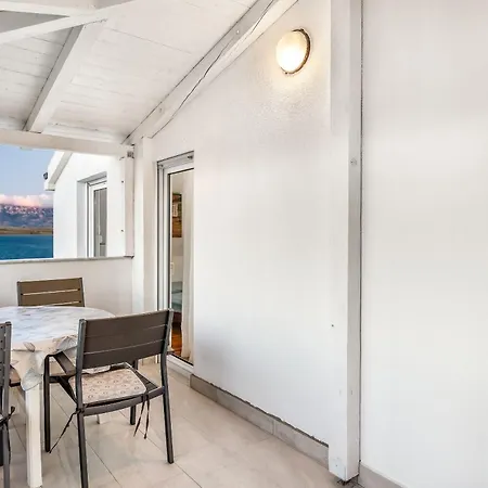 Rising Sun Apartmán *