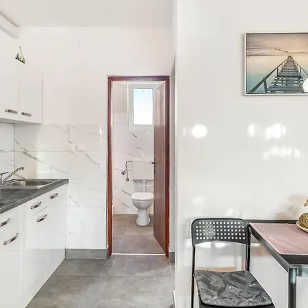 Rising Sun Apartmán *